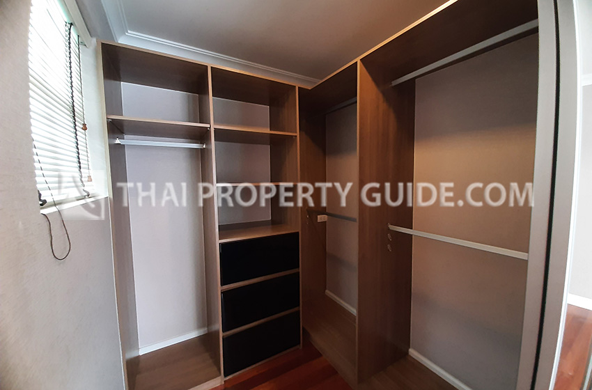 House with Shared Pool in Sukhumvit 